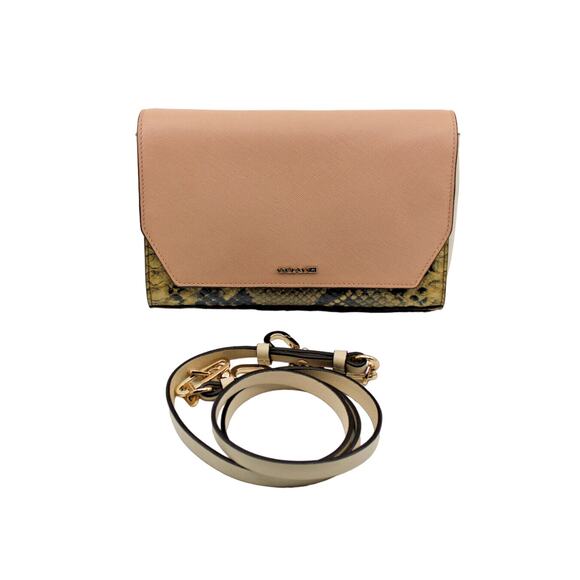 C5 NWoT COACH Pink Leather Snake Embossed Crossbody Clutch Bag - Picture 1 of 5